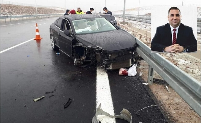 Tarsus Eski Belediye Başkanı Şevket Trafik Kazası Geçirdi!