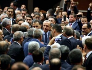50 AKP’li Vekilin Görüştüğü Parti Ortaya Çıktı!