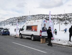 Çamlıyayla’da Kar Keyfine Çorba ve Kaynar Eşlik Etti