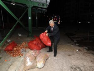 Mezitli Belediyesi Gönüllülerinden Kompost Üretimine Destek
