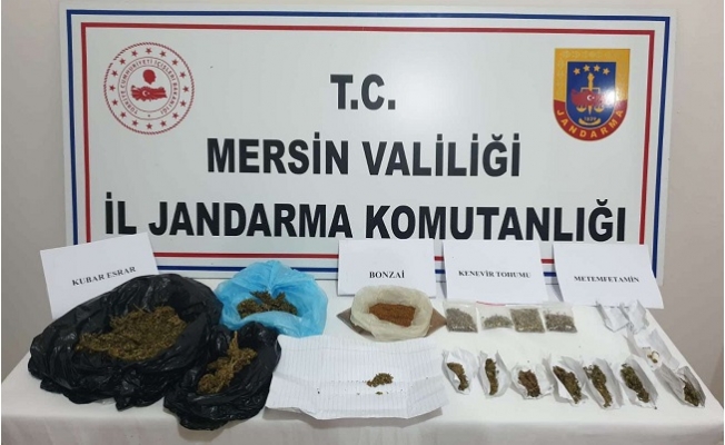 Mersin’de Jandarma’dan Uyuşturucu Satıcılarına Operasyon