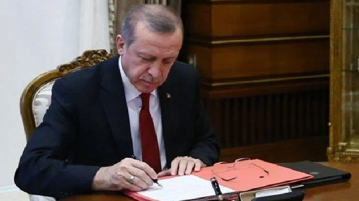 Erdoğan’dan Çok Sayıda Görevden Alma ve Atama Kararı!