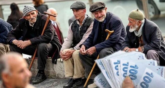 Emeklilikte Değişiklik Sistemi Masada
