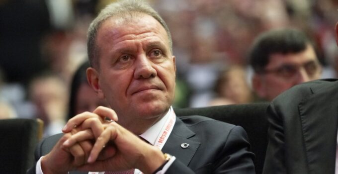 Başkan Seçer, CHP’nin İkinci Yüzyıl Kurultayı’nda Konuştu