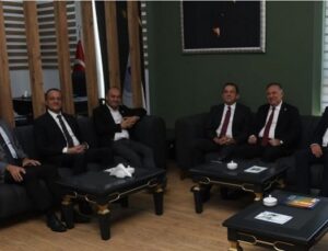 CHP Genel Başkan Yardımcıları’ndan Abdullah Özyiğit’e Ziyaret