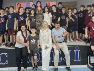 Piri Reis Lions Kulübünden Anlamlı Etkinlik “Beni Fark Et Anne”